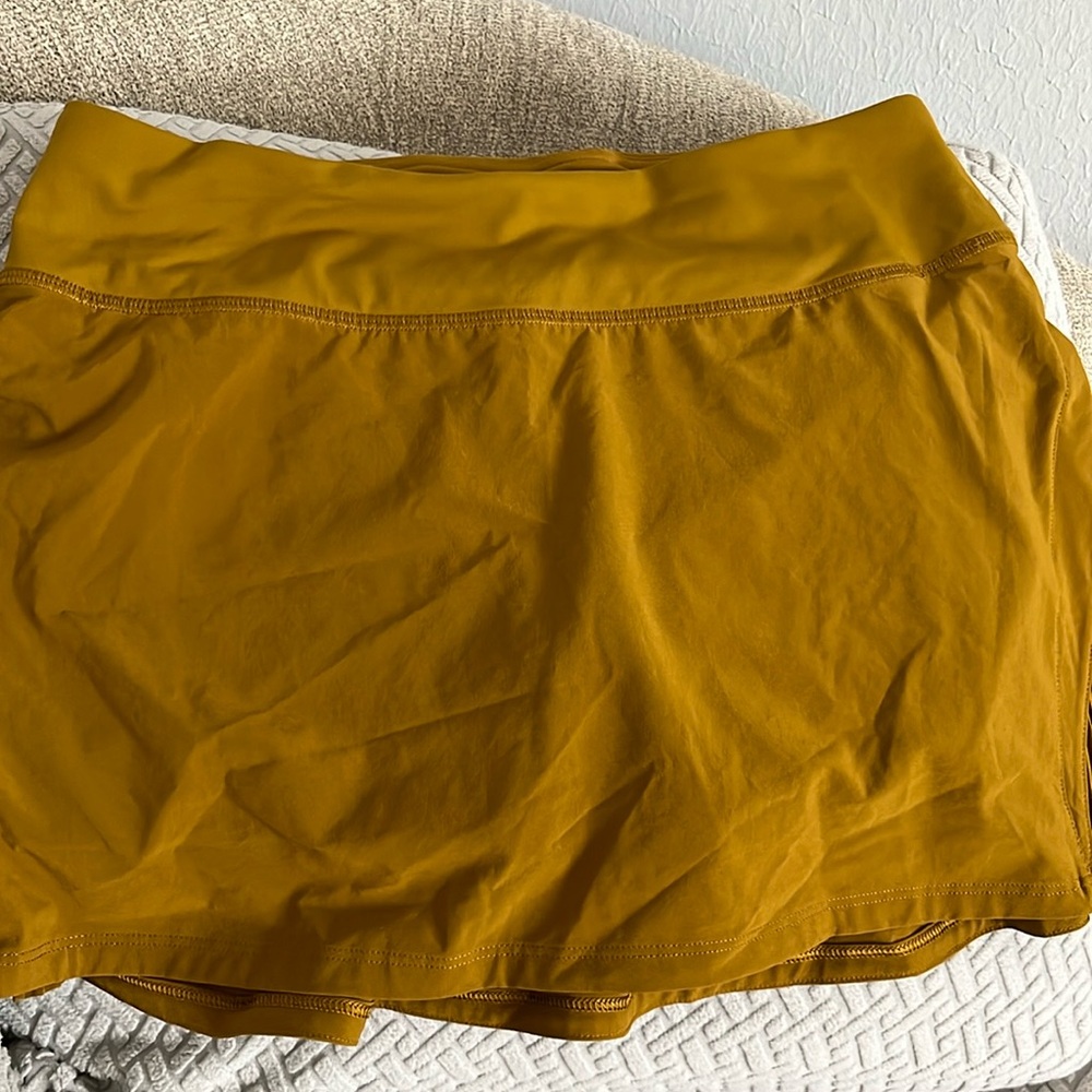 Lululemon Play off the pleats skirt